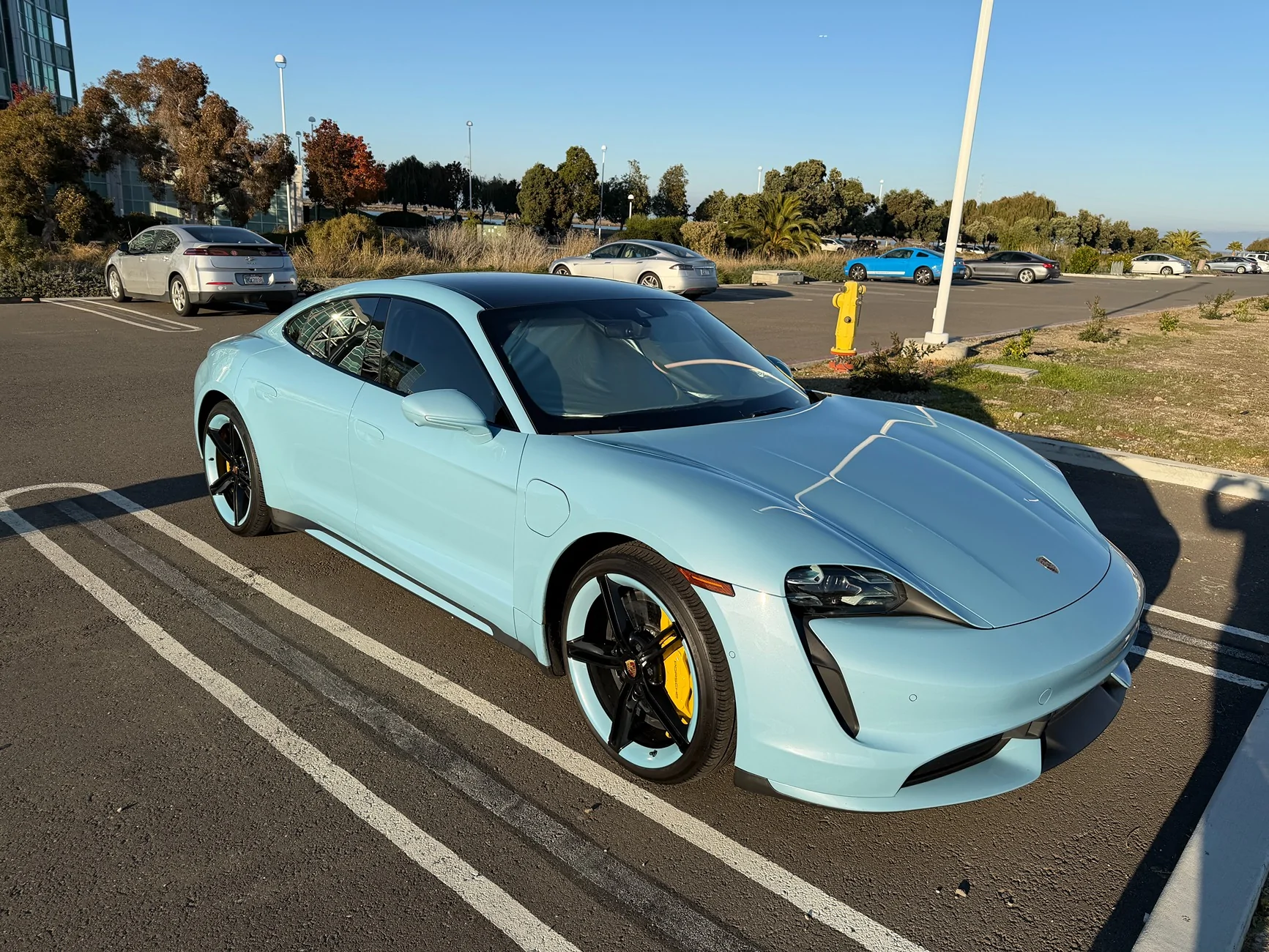 Porsche Taycan FROZEN BLUE Taycan Club IMG_0540