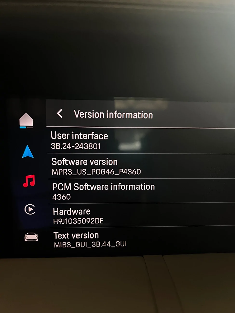 Porsche Taycan PCM Tracking V2 {filename}