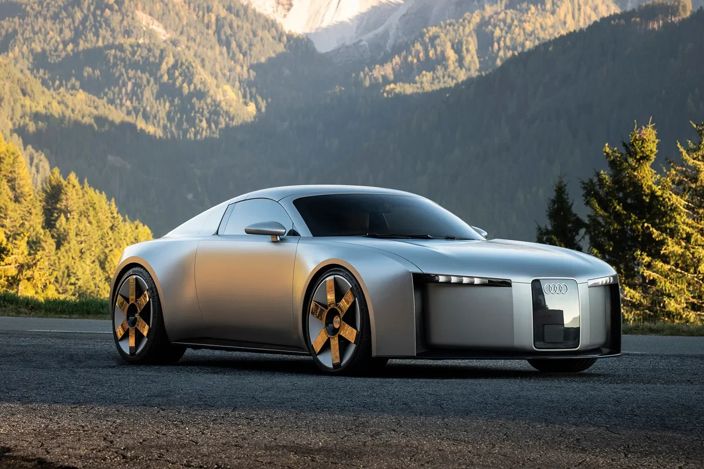 Porsche Taycan What's the best alternative to the Taycan? 1771358694197-eu
