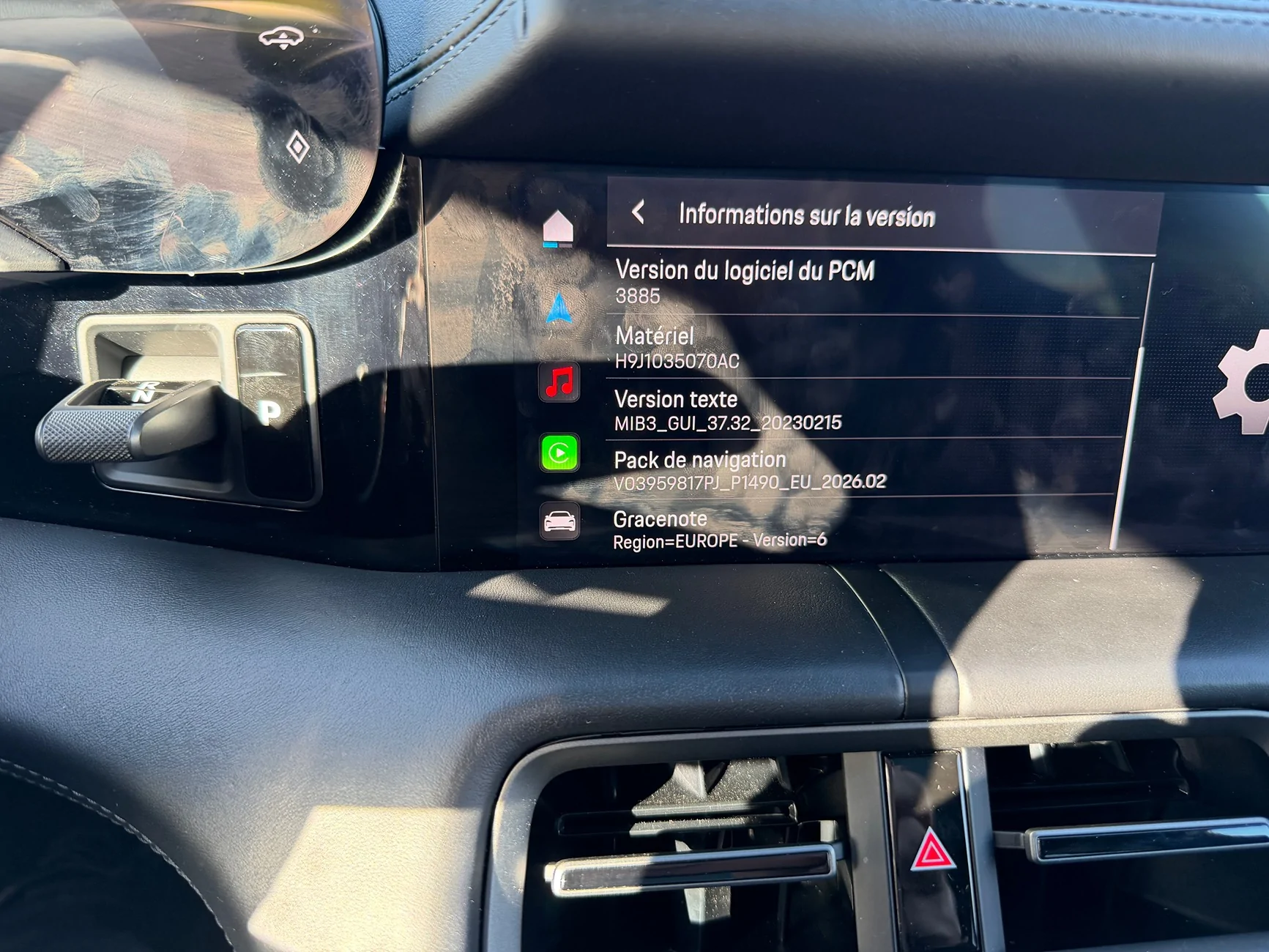 Porsche Taycan PCM version tracking (and their differences) IMG_0561