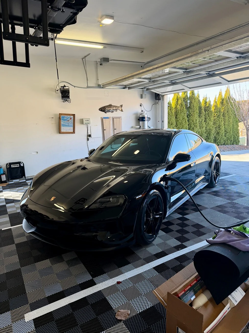 Porsche Taycan Saw a J1.2 in the wild for the first time IMG_0327