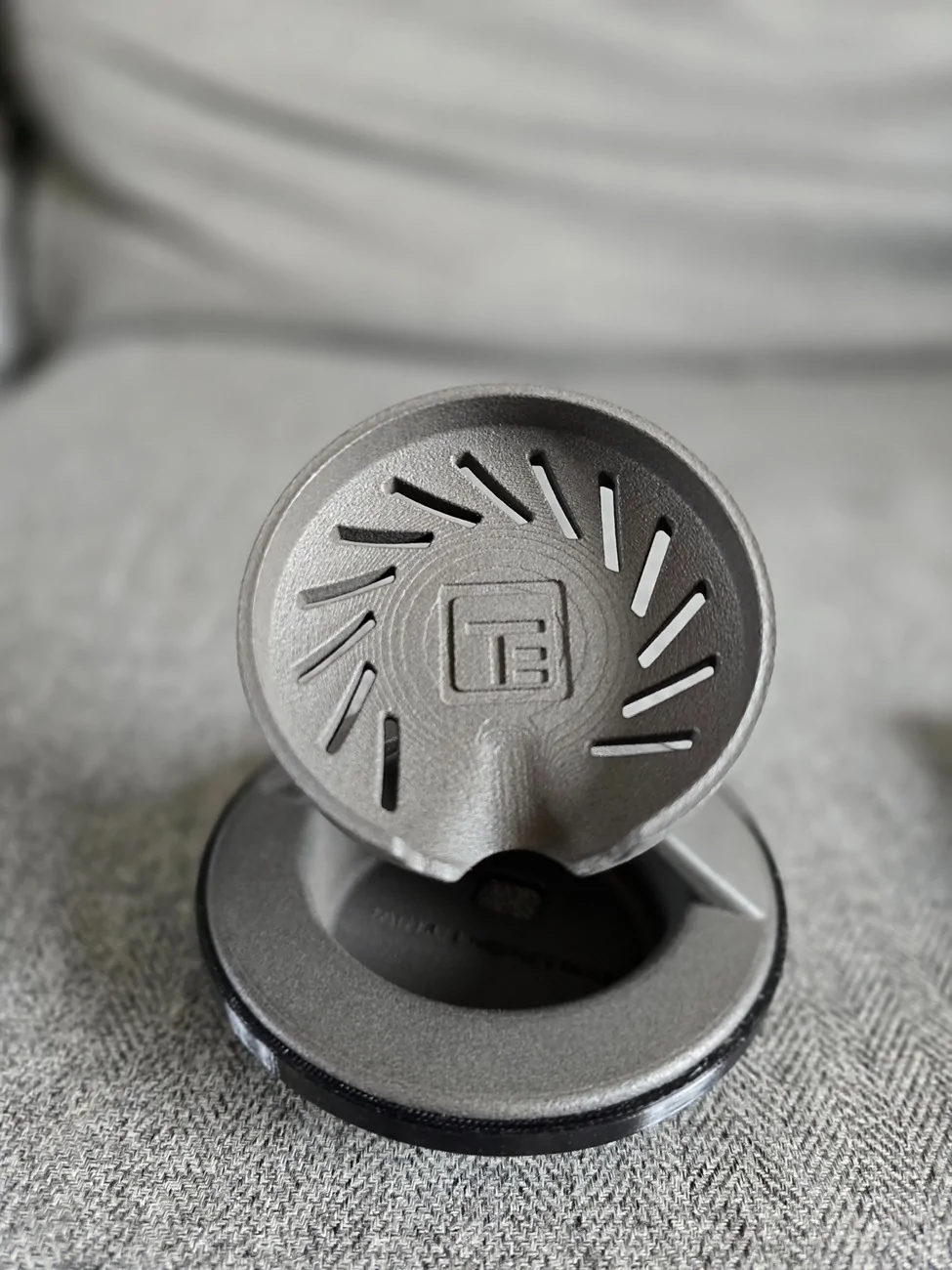 Porsche Taycan MagSafe Phone Holder 20260306_111255