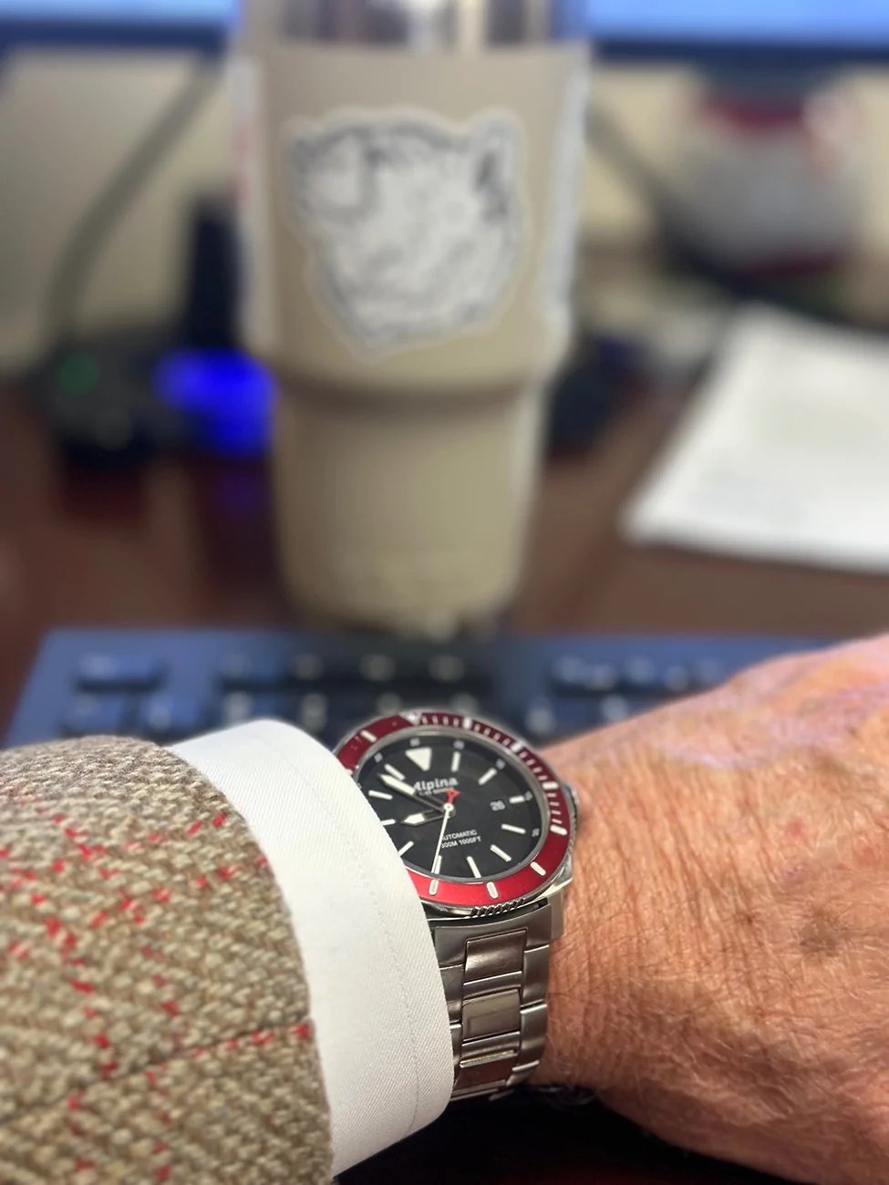 Porsche Taycan Watch collectors - let's talk watches here! IMG_6409