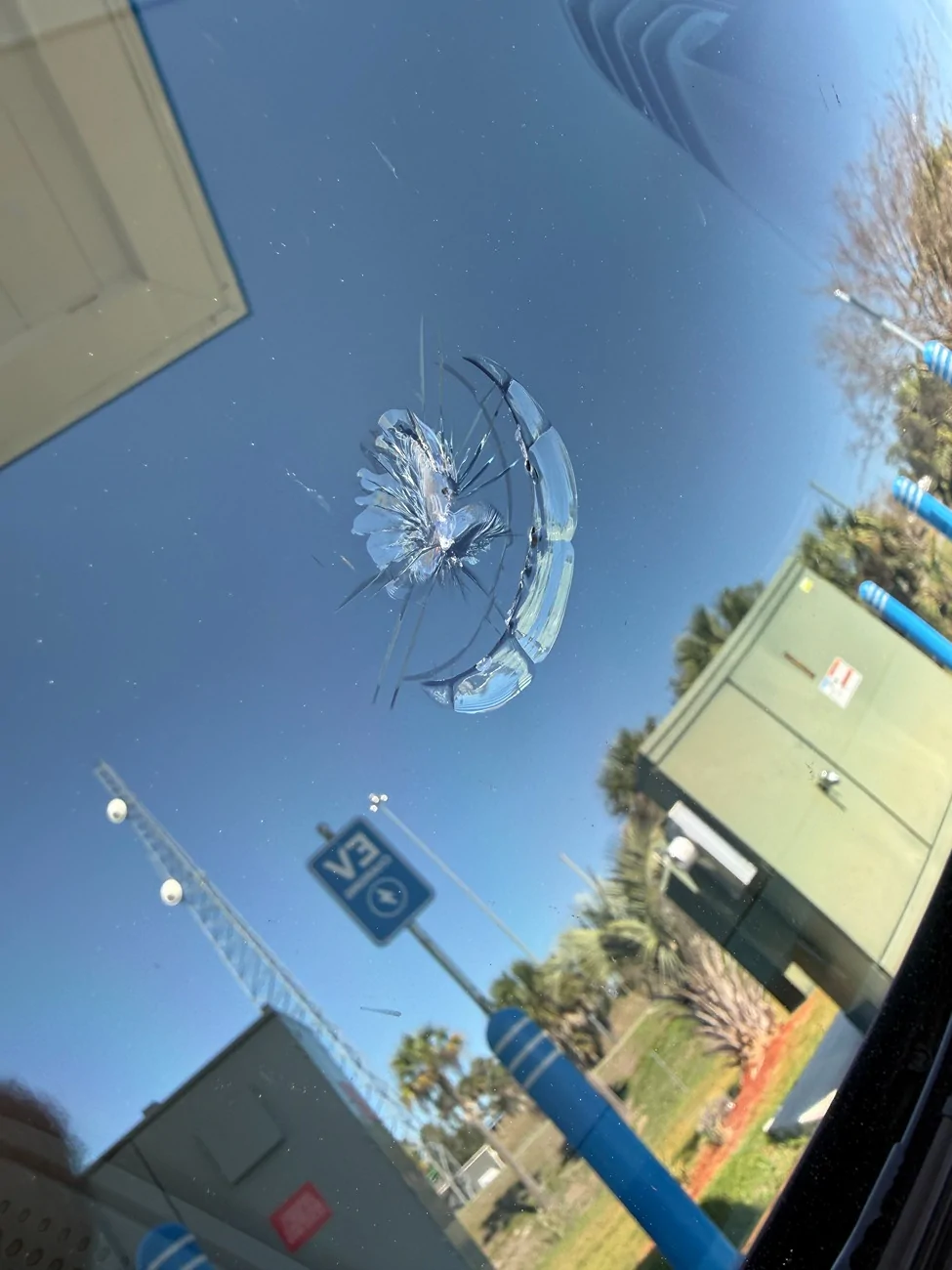 Porsche Taycan Windshield crack, repair process IMG_7631
