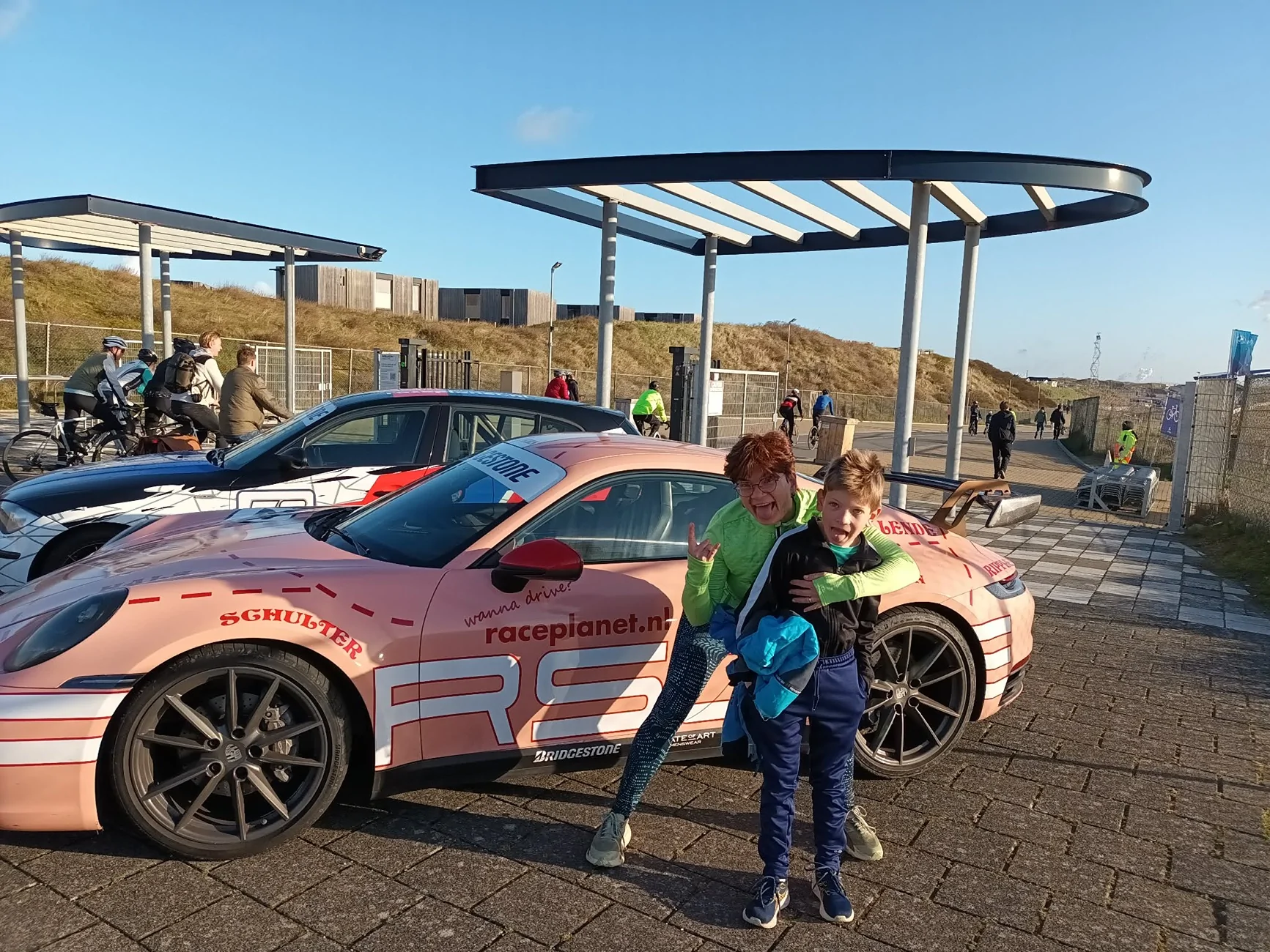 Porsche Taycan Members Say Hello Here! att.0vsnPb9oGYyQI0i2buplJz9VXCBj0iZtroK_K-QFJcY