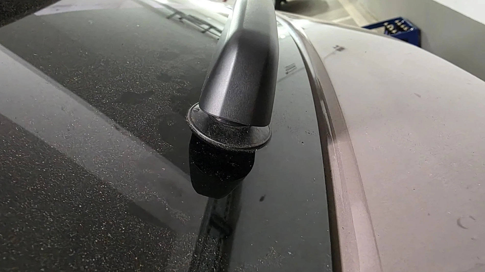 Porsche Taycan Rear Wiper Replacement WhatsApp Image 2026-04-09 at 10.27.21 AM (1)