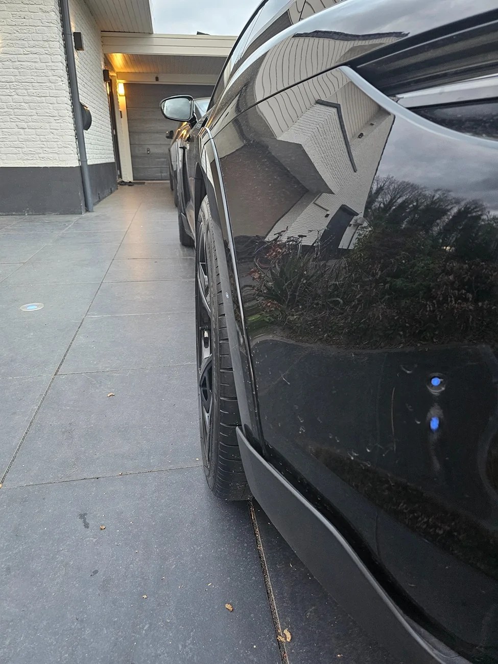 Porsche Taycan Spacers….? 20260410_200218