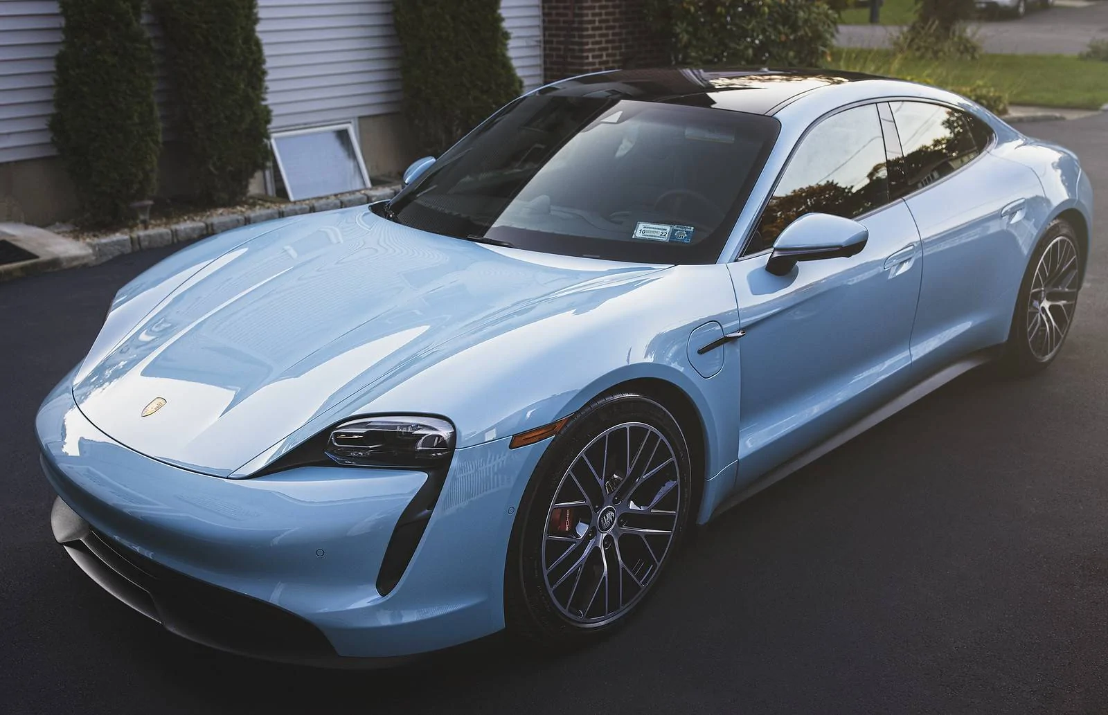 Porsche Taycan FROZEN BLUE Taycan Club 50448442951_012f69d264_h