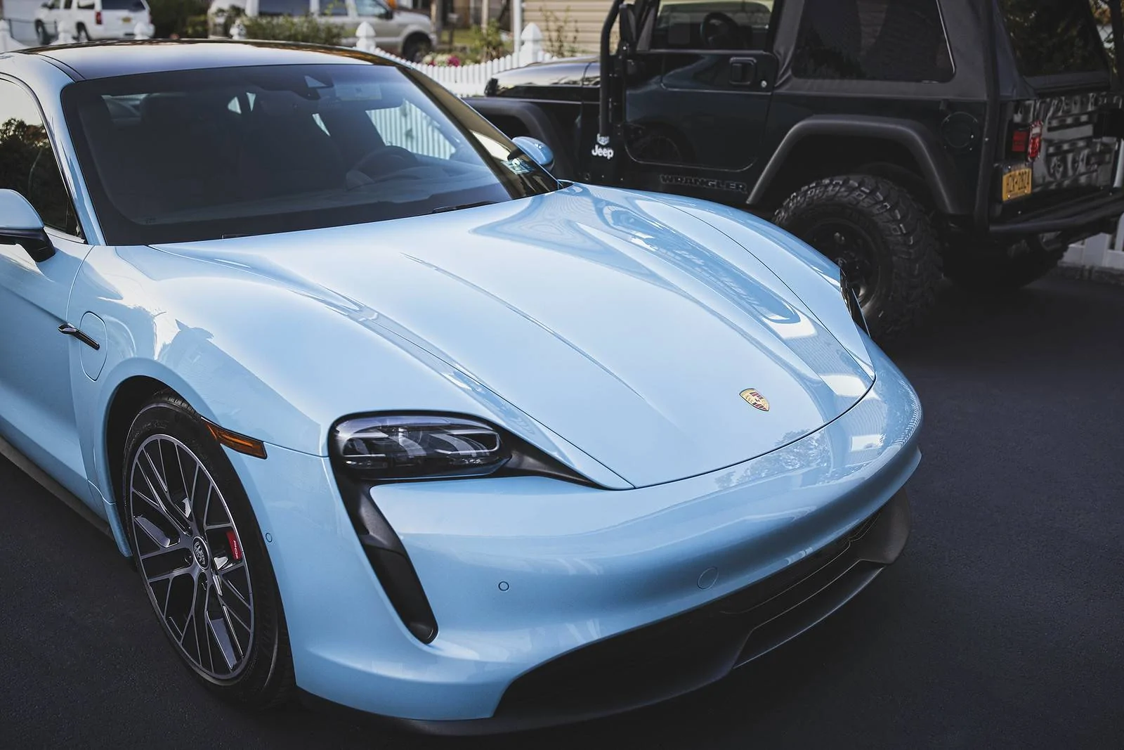 Porsche Taycan FROZEN BLUE Taycan Club 50448442121_cad2bc79a9_h