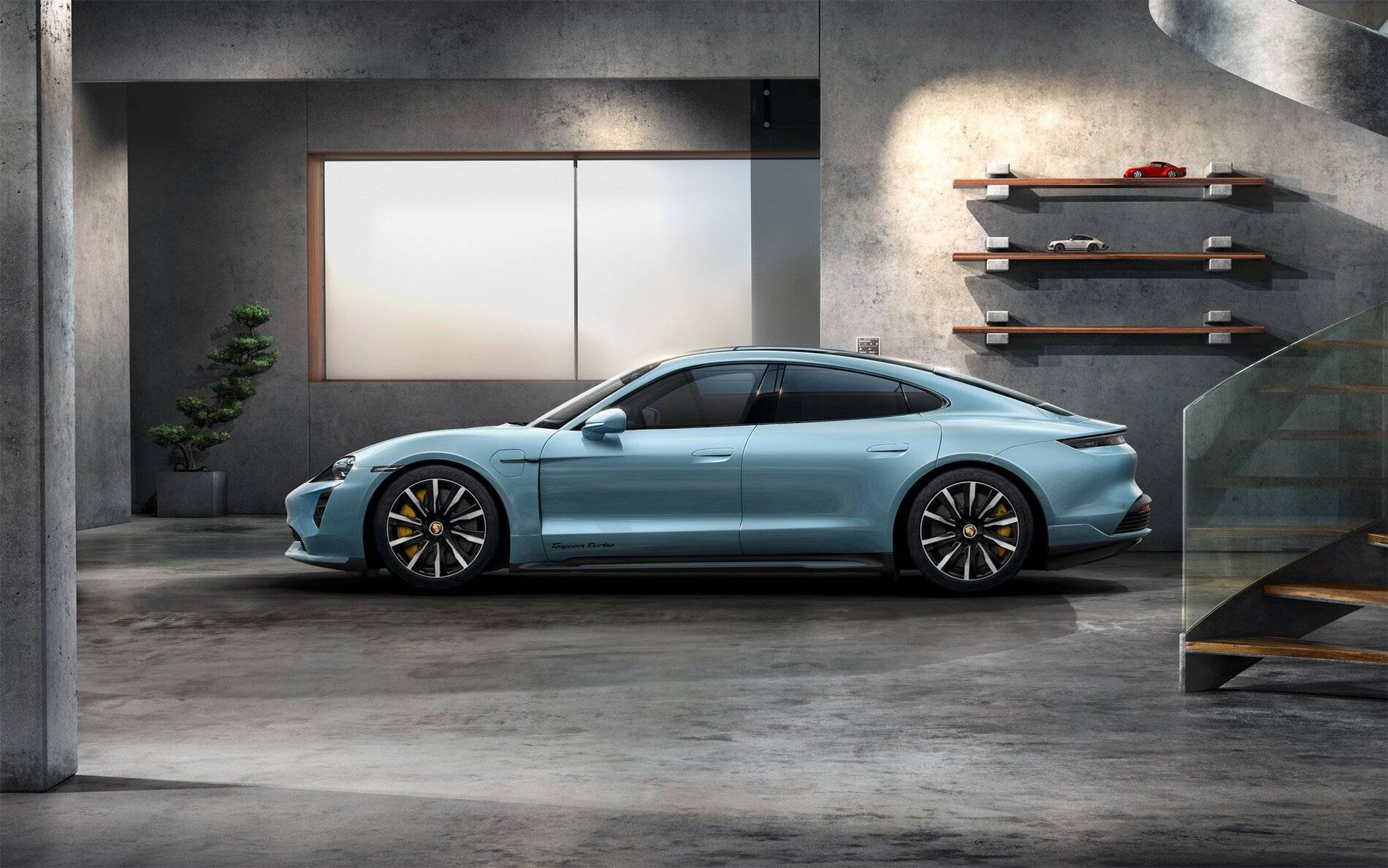 Porsche Taycan Canadian Taycans - general discussion. TE20Q2CIX0101_1_low_20-Zoll_Taycan_Tequipment_Design_Winterkomplettradsatz_lackiert_in_Schwarz