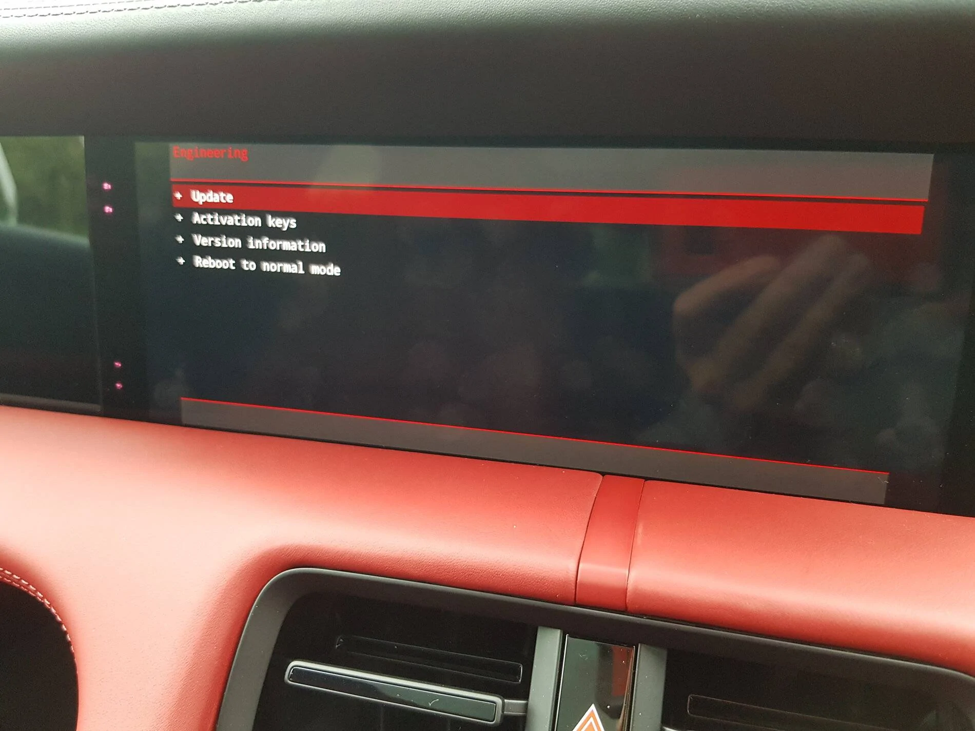 Porsche Taycan My2021 UK car recall 20201009_124653