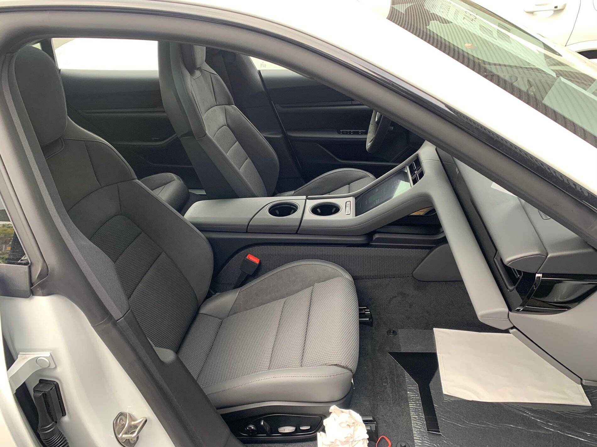 Porsche Taycan Official Taycan Owners Registry image6