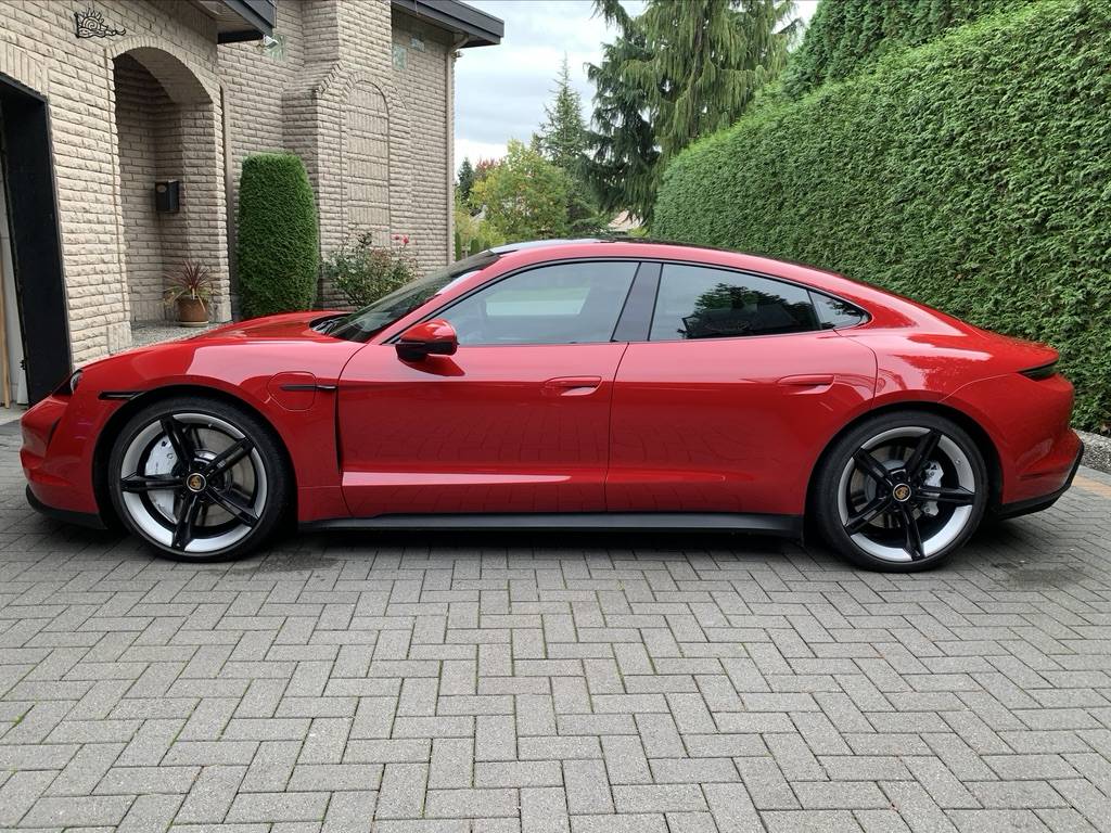Porsche Taycan Tinting Windows 98D62D2F-E9F1-40AB-8978-1B979478CC1B_1_105_c