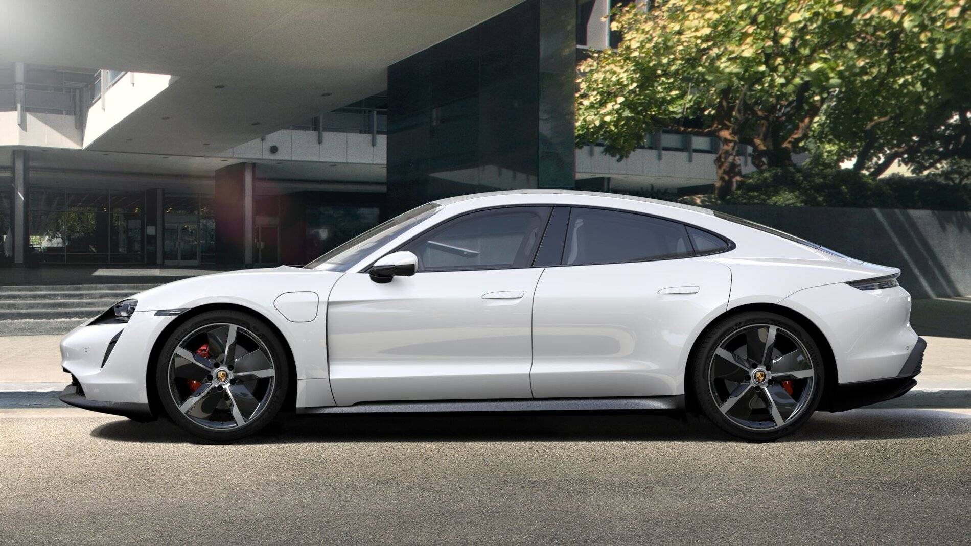 Porsche Taycan Members Say Hello Here! iris (2)