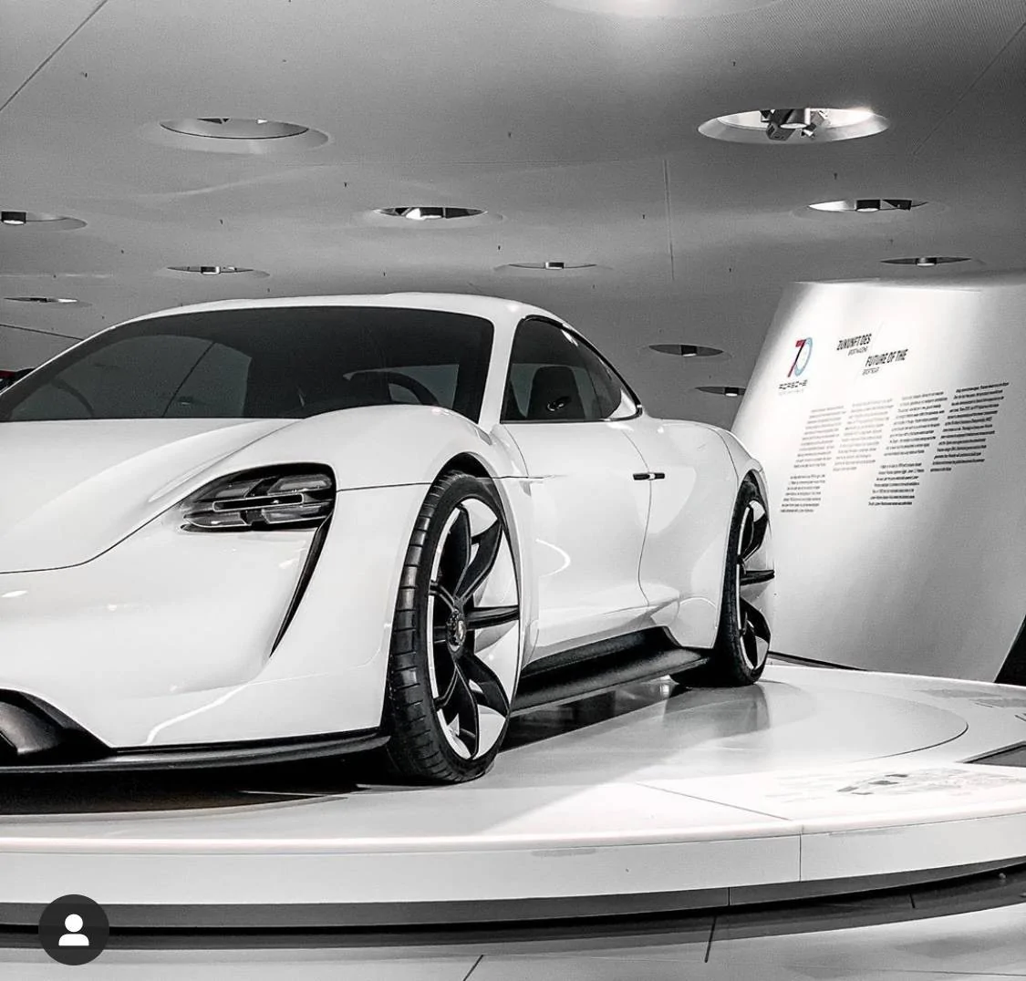 Porsche Taycan Taycan Turbo S with Mission E Concept style wheels 84F50DC0-32DF-45EA-8341-6CB789AFDF6D