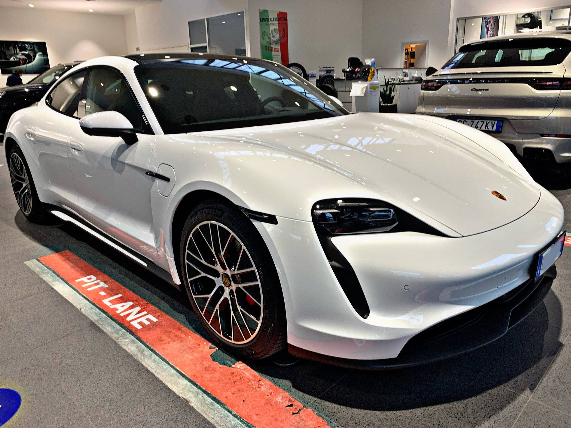 Porsche Taycan Finally MY 2021 Taycan 4s is here FC31105E-3960-4A55-89BB-7C8D6A308A79