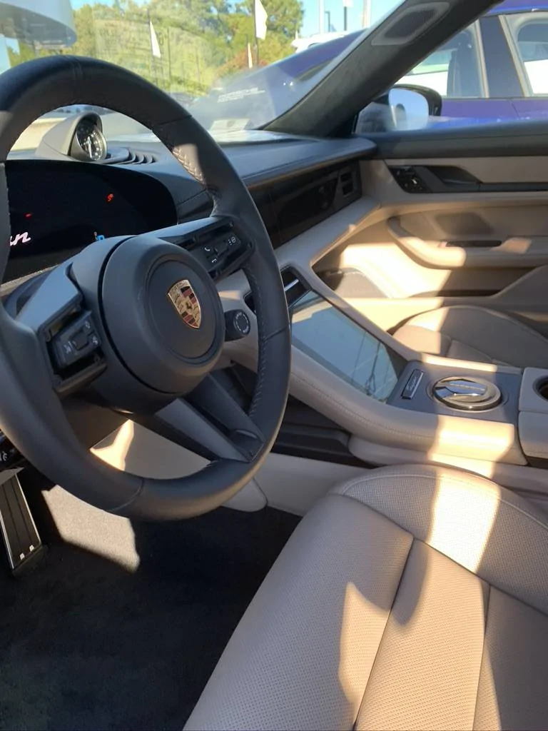 Porsche Taycan Limestone beige vs Atacama beige Taycan Beige 2