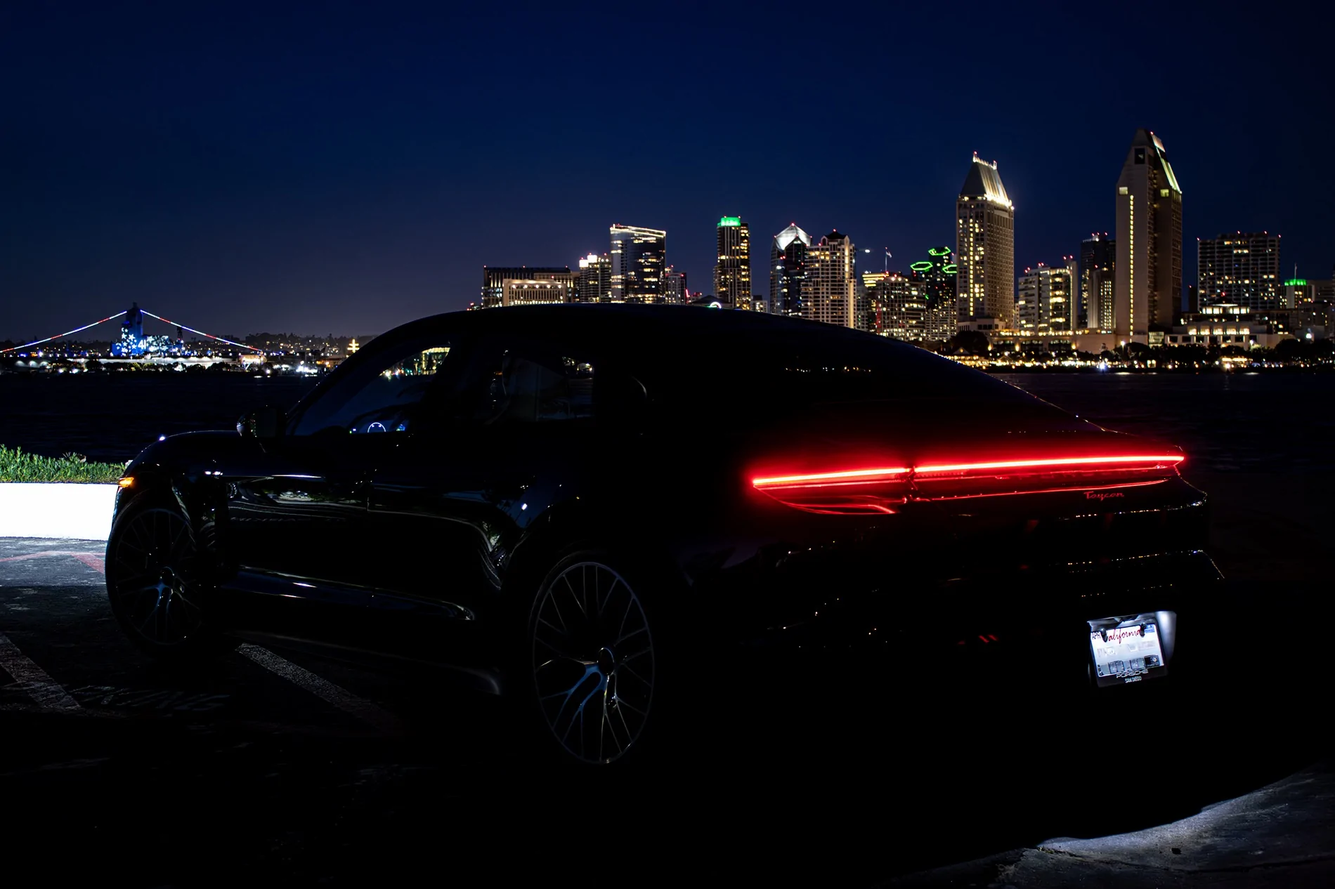 Porsche Taycan BLACK / JET BLACK Taycan Club 45 Back