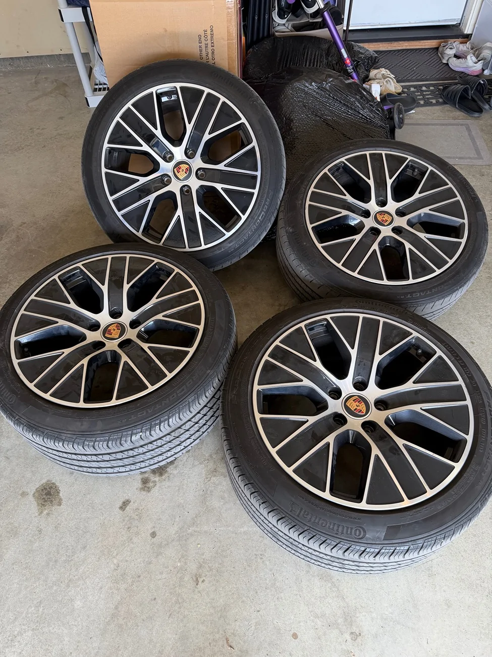 Porsche Taycan FS: 20” OEM Aero wheels IMG_5483