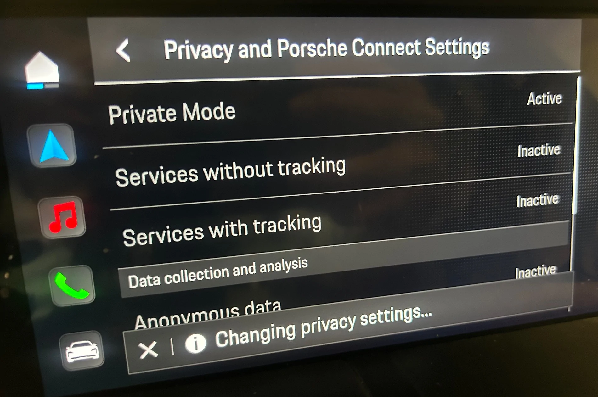Porsche Taycan Login is not possible at present. Please try again later. IMG_4385