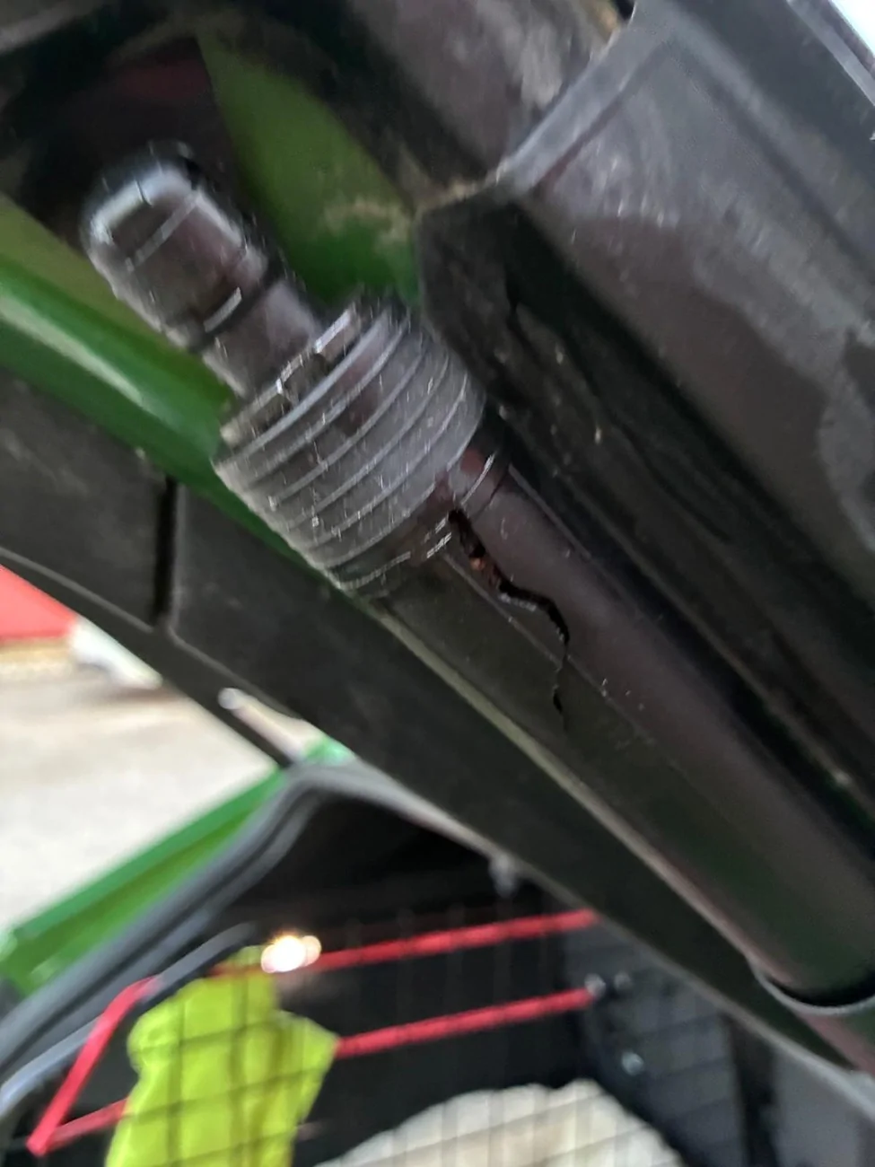Porsche Taycan Trunk not closing fully WhatsApp Image 2026-04-29 at 10.06.20