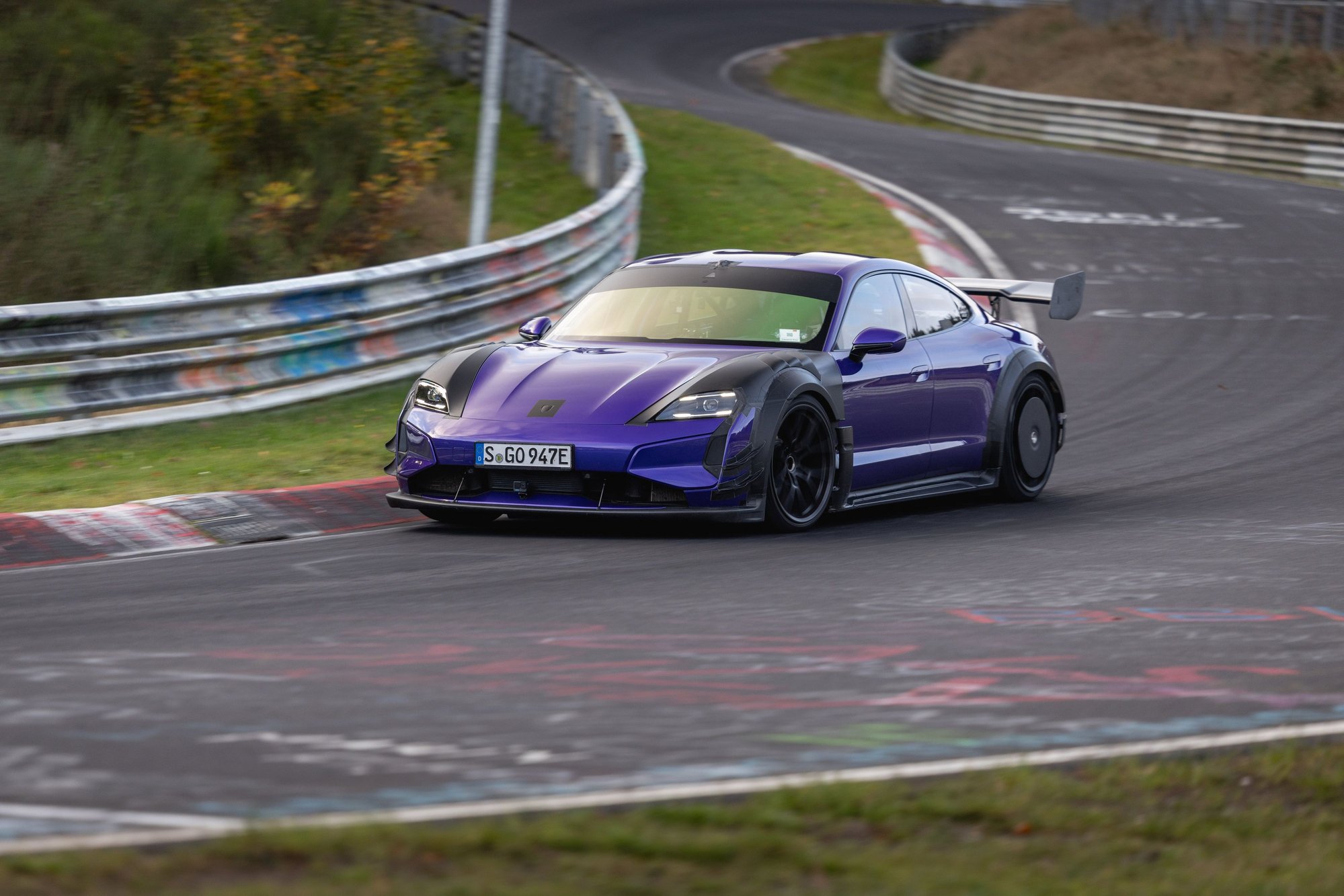 Porsche Taycan Official: Manthey Kit for the Turbo GT with Weissach (Nordschleife lap record: 6:55.533) _2_a3_rgb_e1402803cdca66d76f4371d774ccc3a5f50fffb8