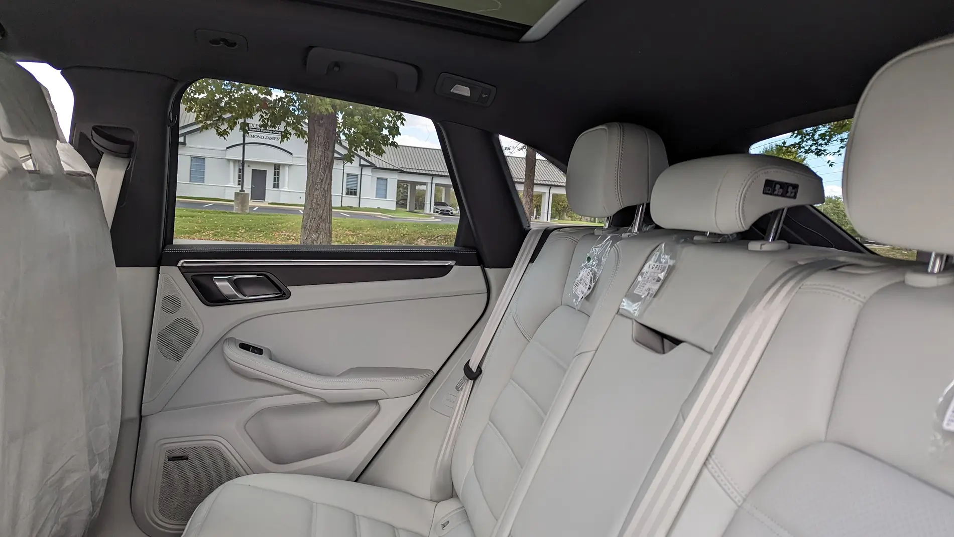 Porsche Taycan Driving a Macan 4S EV loaner 1778417509611-g