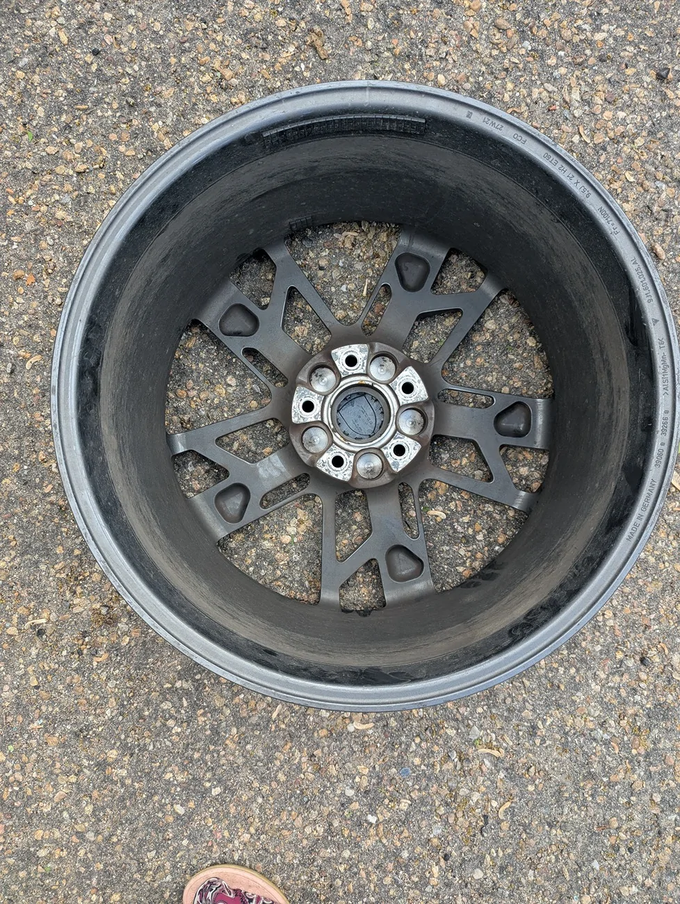 Porsche Taycan FOR SALE: OEM 21" Porsche Taycan Wheels Take offs (OC6 Titanium Dark) — Set of 4 | Denver, CO PXL_20260509_213708367