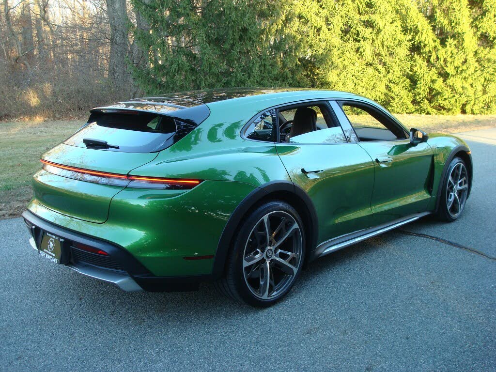 Porsche Taycan FOR SALE: OEM 21" Porsche Taycan Wheels Take offs (OC6 Titanium Dark) — Set of 4 | Denver, CO 2021_porsche_taycan-pic-34623952174231612-1024x768