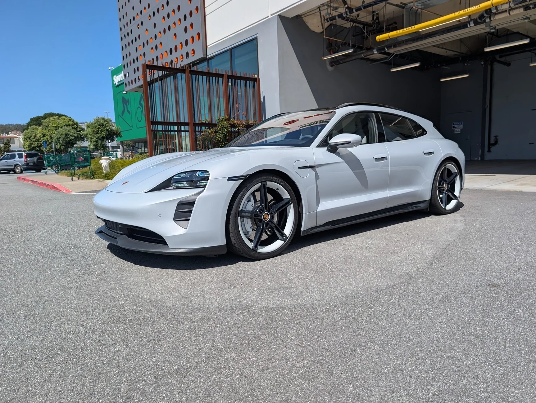 Porsche Taycan (Pic request) Ice Grey and Mission-E wheel variants PXL_20260514_222005472
