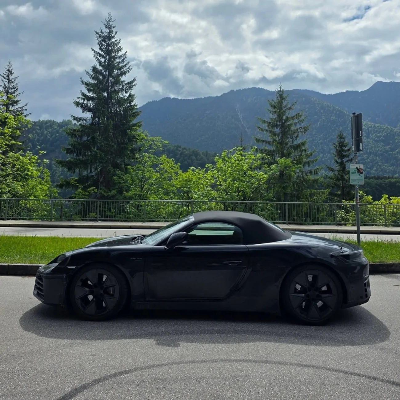 Porsche Taycan So, has there really been no credible news… 703199479_18599982238025305_1192687313773797383_n