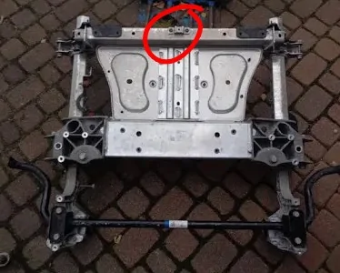 Porsche Taycan How bad is this damge? download~2