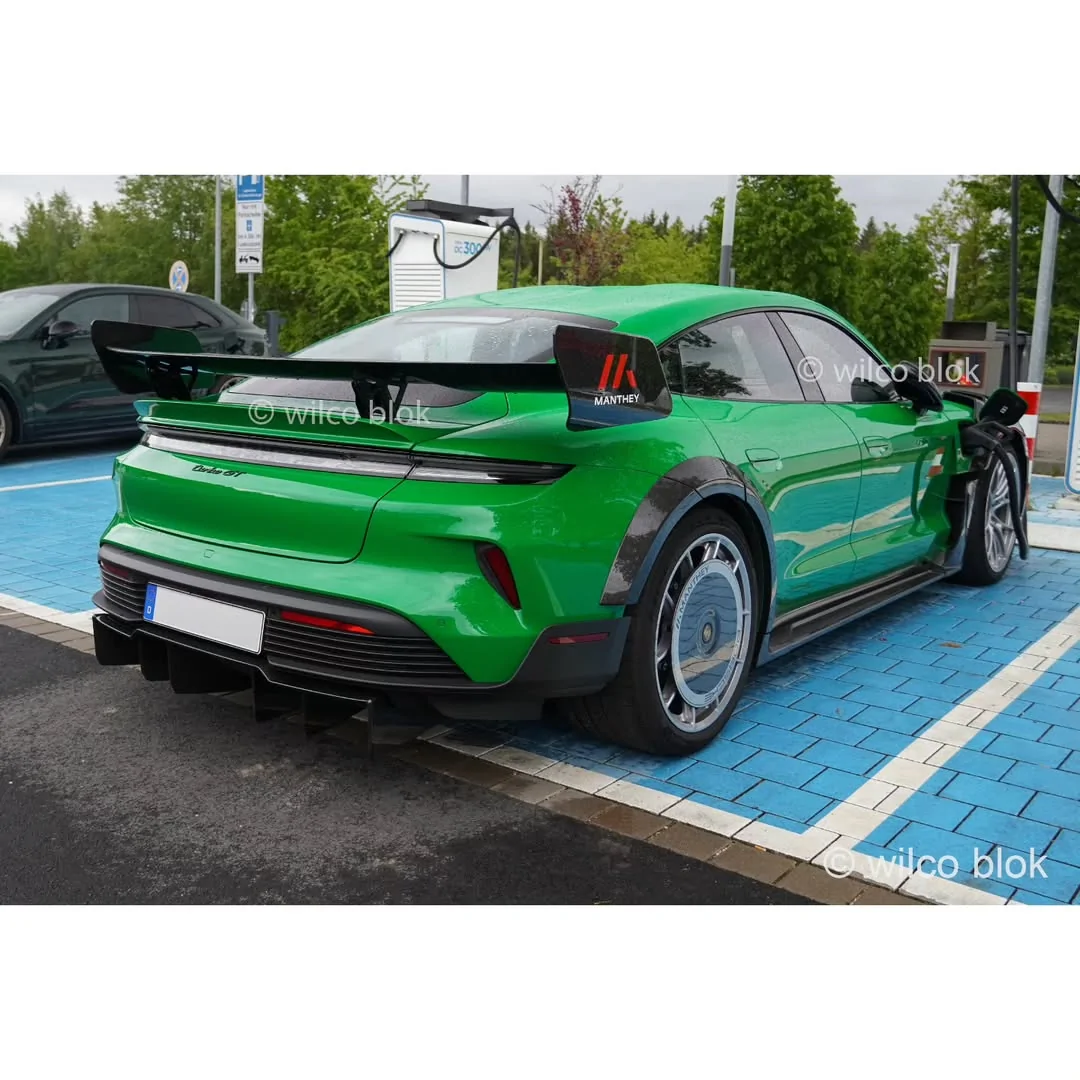 Porsche Taycan Official: Manthey Kit for the Turbo GT with Weissach (Nordschleife lap record: 6:55.533) SnapInsta.to_703545594_18587094865023147_9156610700601382273_n