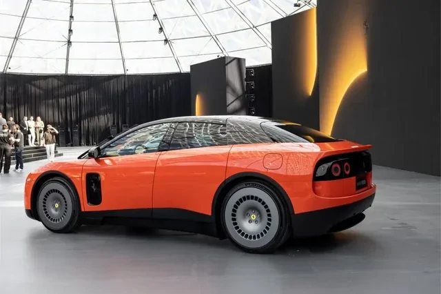 Porsche Taycan Ferrari Luce reveal 1779936143687-82