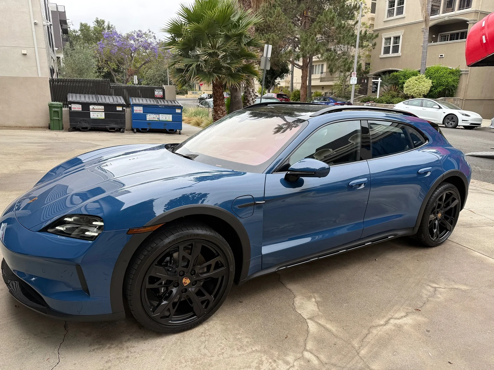 Porsche Taycan Porsche discontinues Cross Turismo variant in US IMG_3715