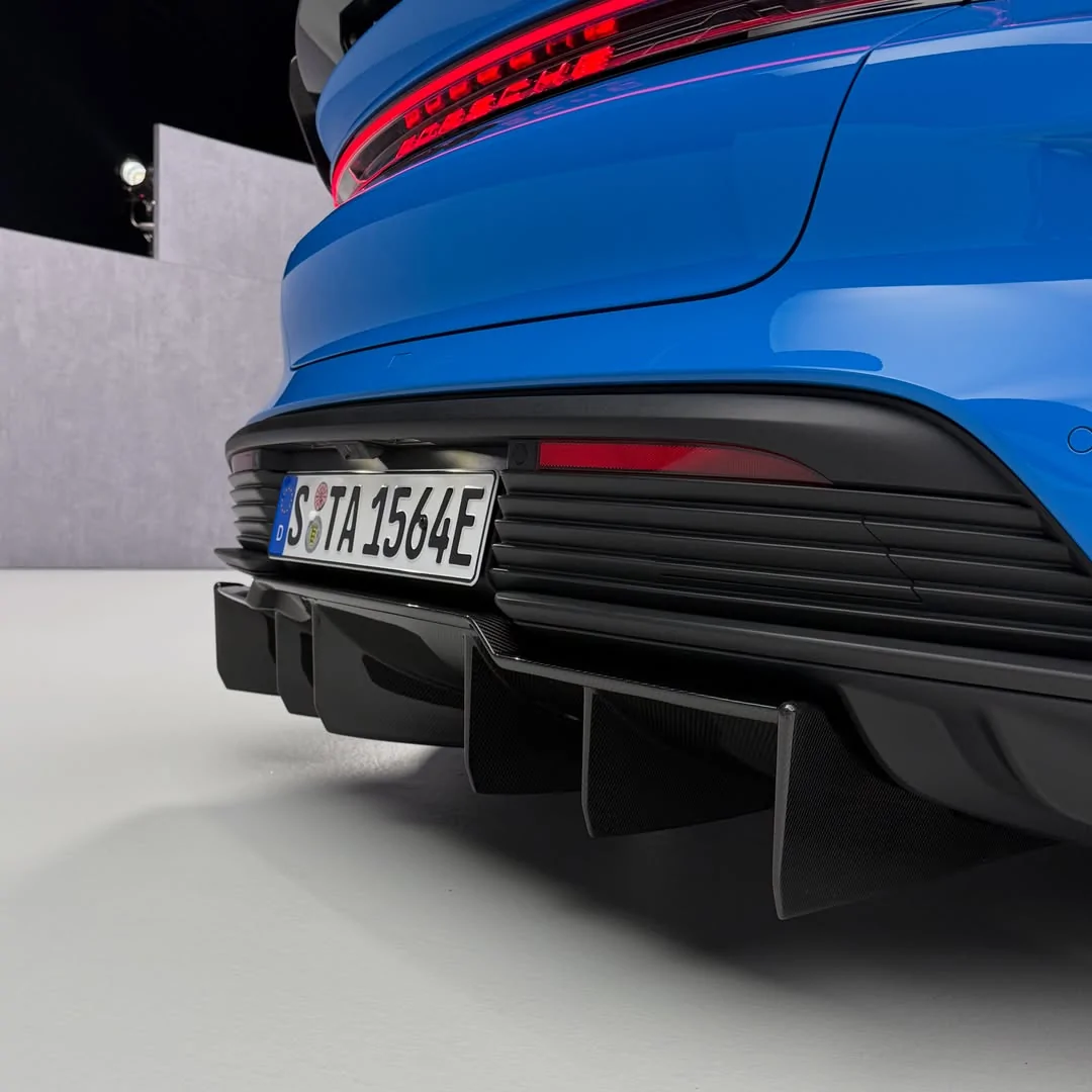 Porsche Taycan Official: Manthey Kit for the Turbo GT with Weissach (Nordschleife lap record: 6:55.533) SnapInsta.to_730258906_18599318230001486_9163535368671317035_n