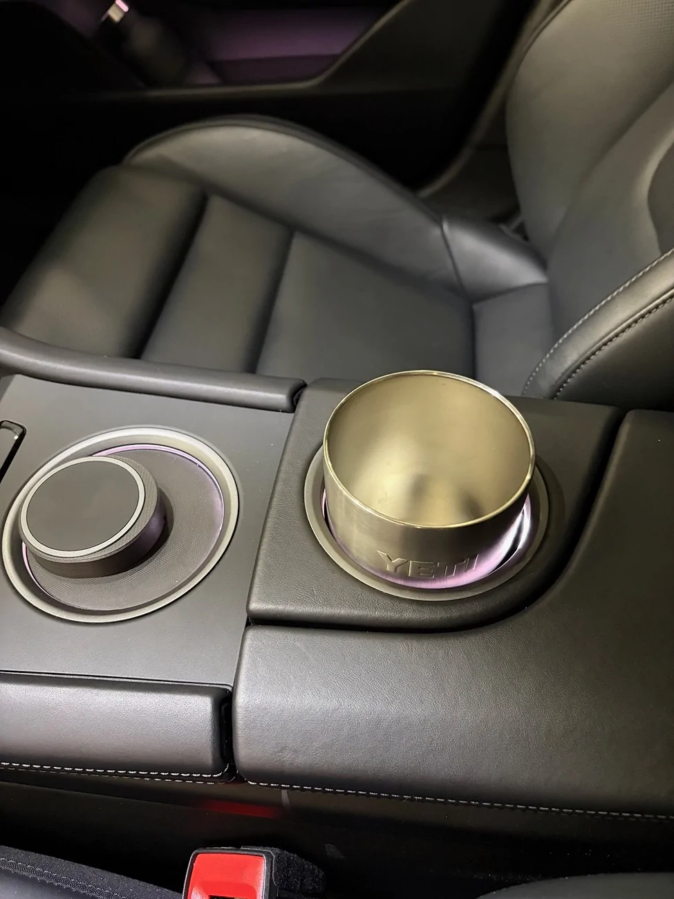 Porsche Taycan Creaky Cupholders - solutions?? 1