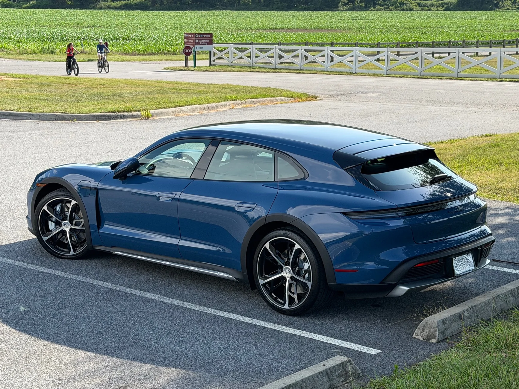Porsche Taycan Pano Roof - add ceramic tint? IMG_5427