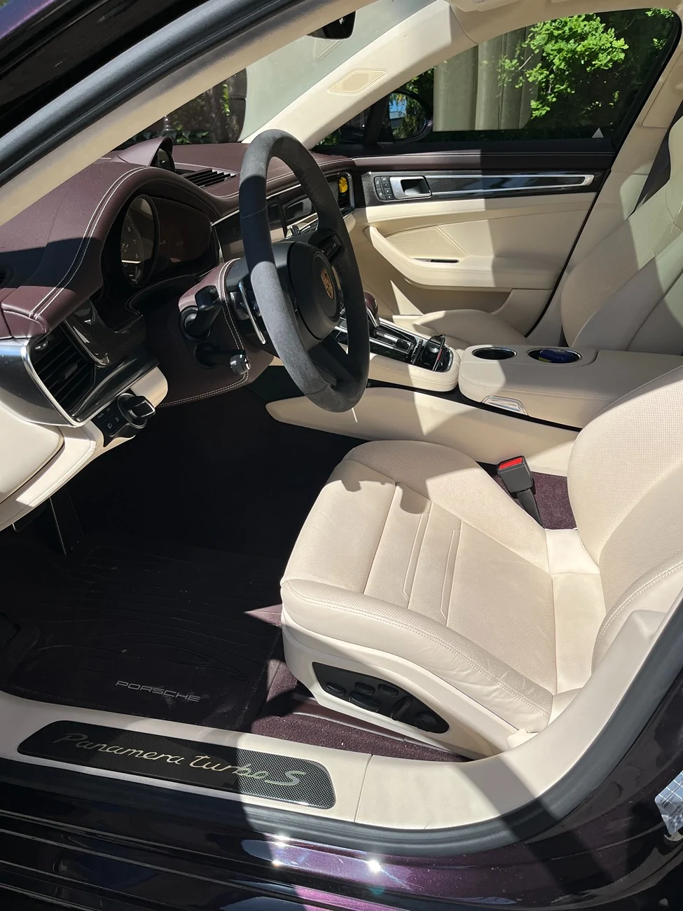 Porsche Taycan In need of pictures of truffle brown interior! IMG_4703