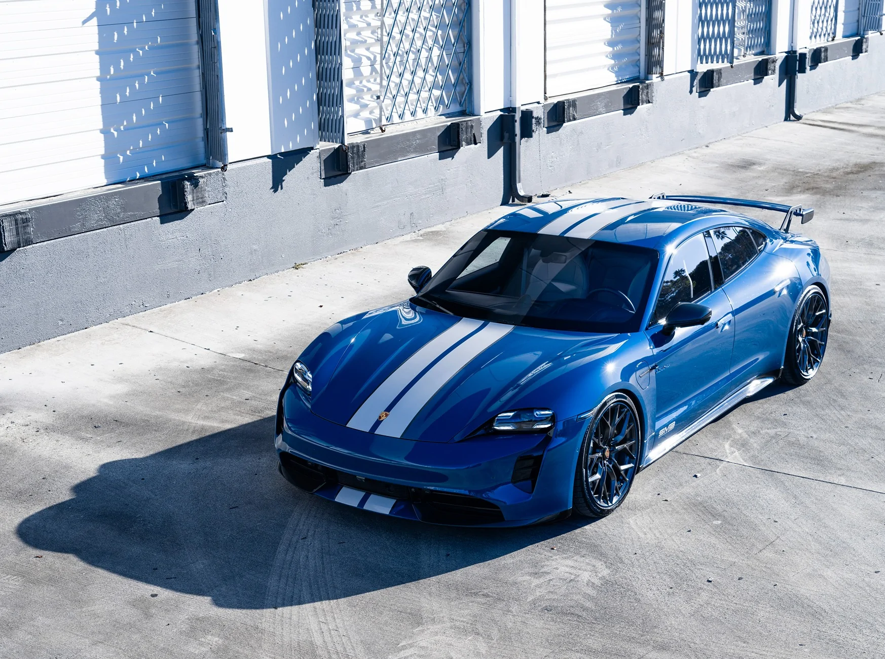 Porsche Taycan How do I make this car prettier? What would you do? Tyacan.IG