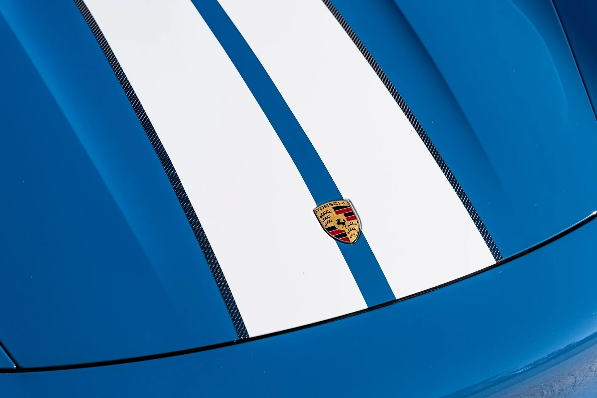 Porsche Taycan Modified / Customized 2021 Neptune Blue Turbo S Taycan.1.2
