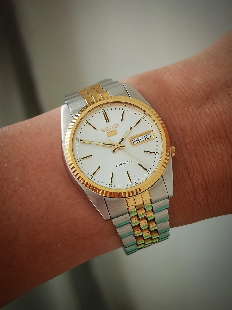 Porsche Taycan Watch collectors - let's talk watches here! 1000075696