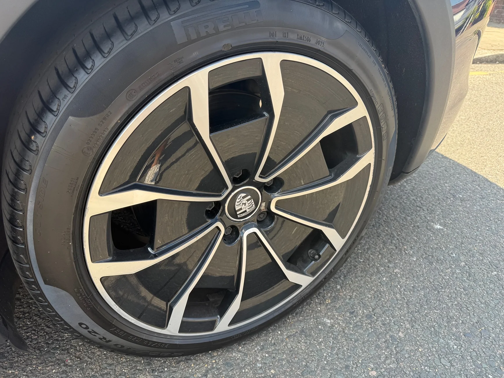 Porsche Taycan 20 inch Turbo Alloys £900 with new tyres IMG_0962