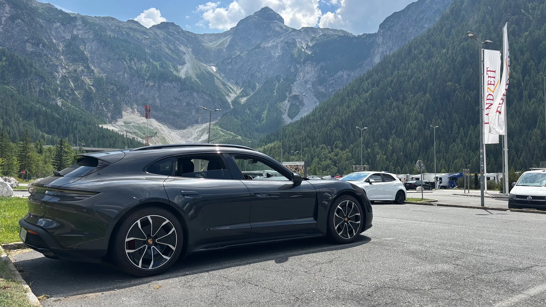 Porsche Taycan Location! Location! Location!  Post Artistic Photos of Your Taycan with Scenery IMG_5226