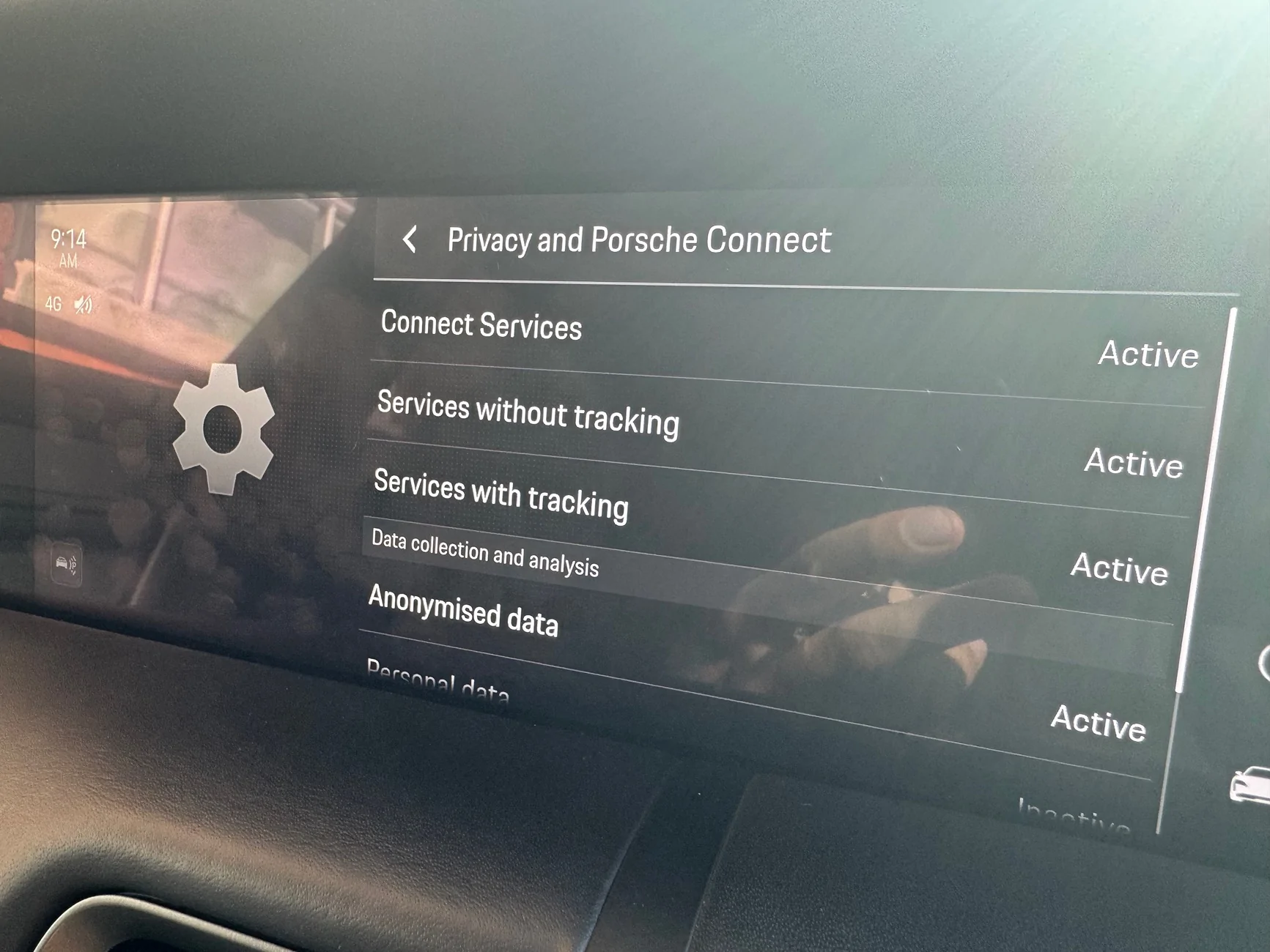 Porsche Taycan J1.2 PCM stuck offline — "login not possible" — anything left to try before a dealer visit? IMG_4273