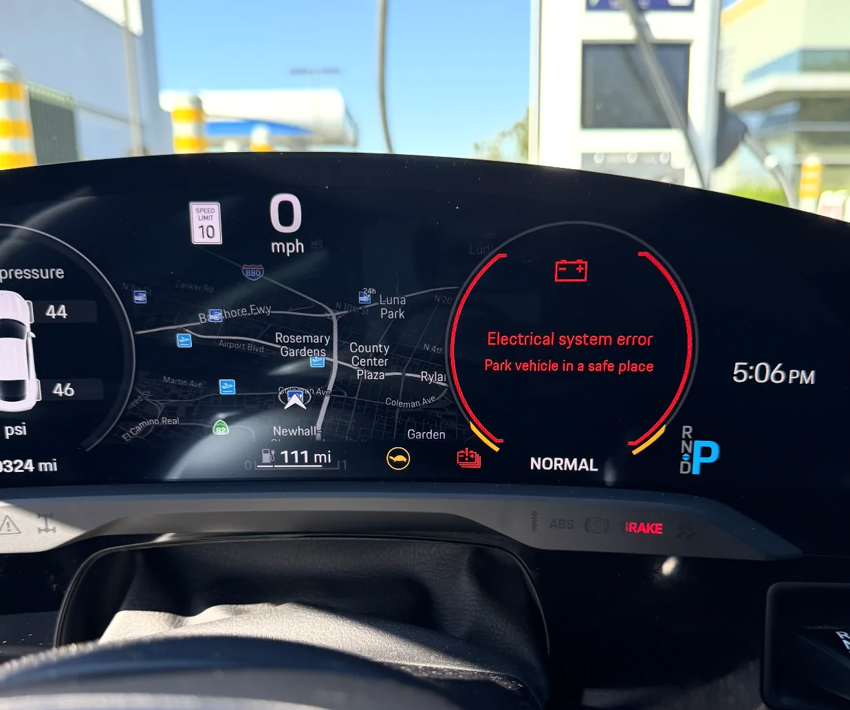 Porsche Taycan Out of warranty 4S died today. 1785545013079-9q