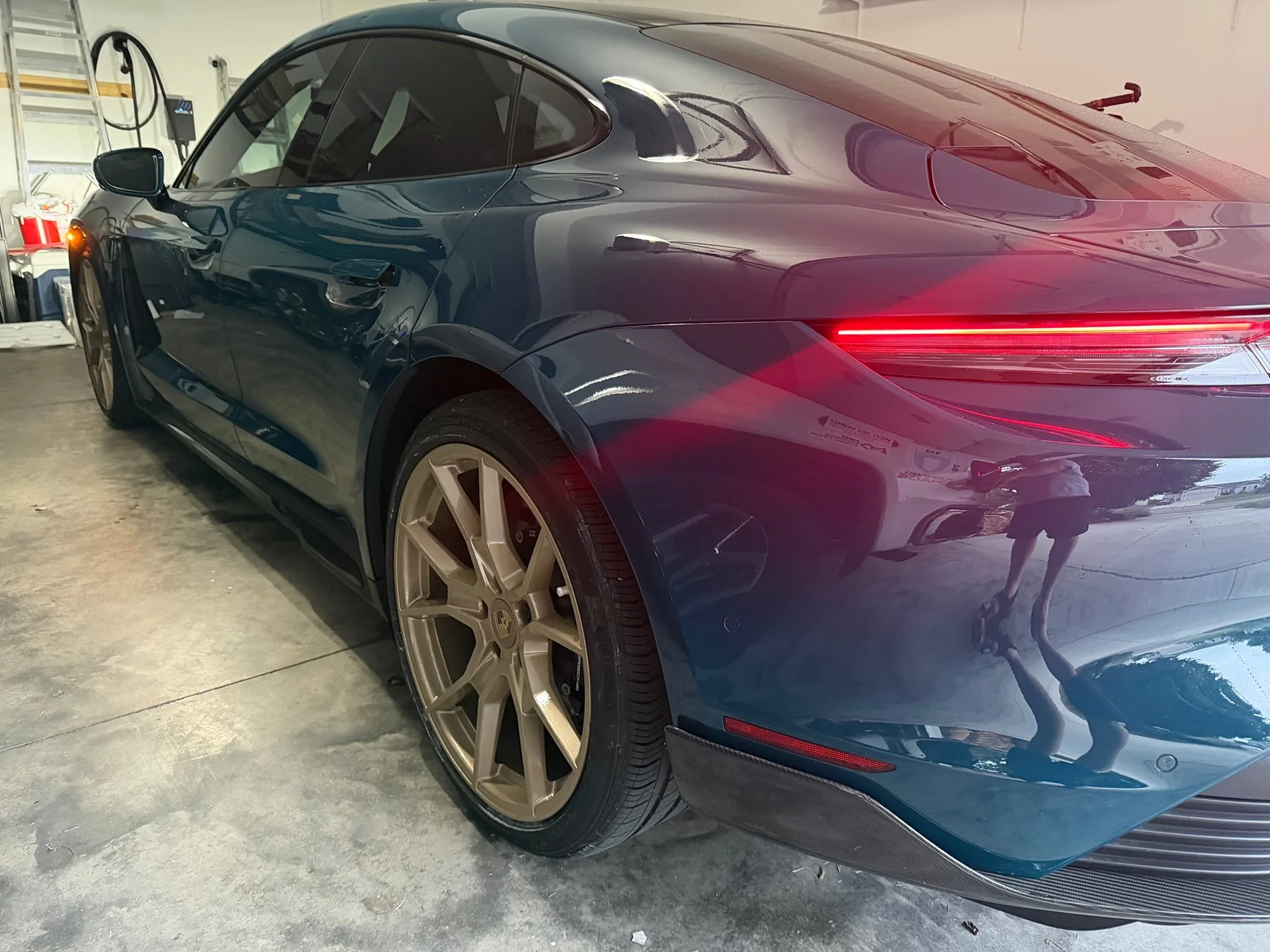 Porsche Taycan New to me wheels: powder coat in Neodyme like color IMG_2604