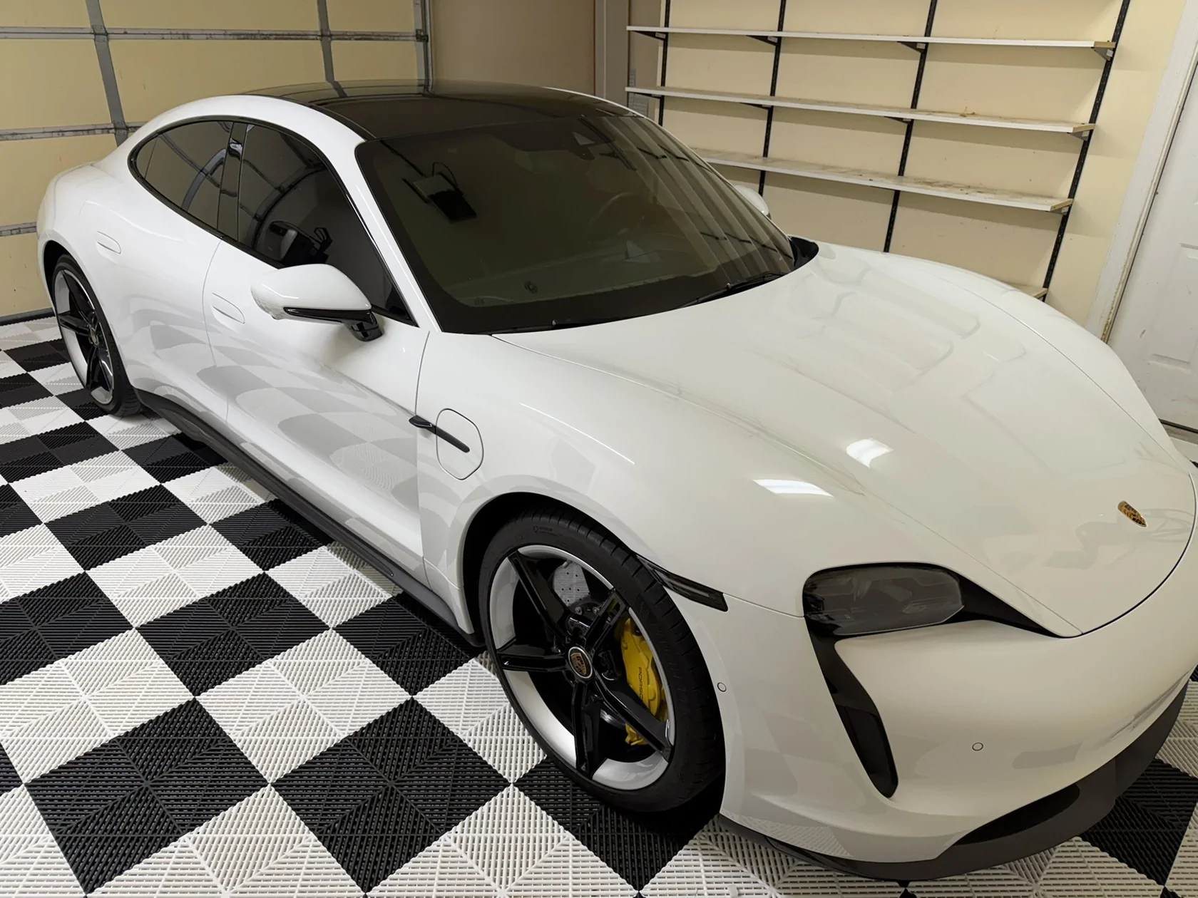 Porsche Taycan Trunk / Tail Lights (mis) alignment - how to adjust IMG_2292