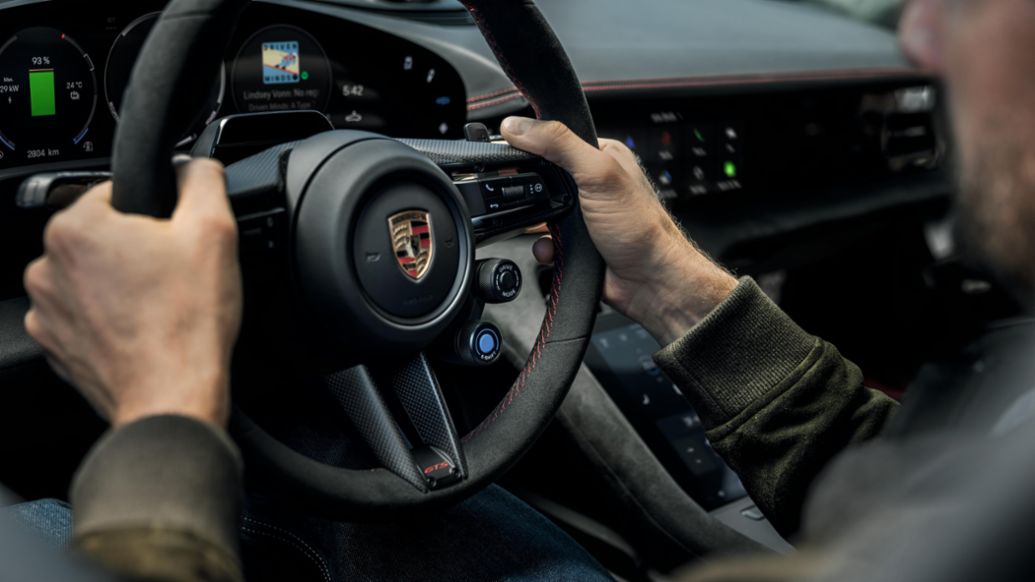Porsche Taycan Porsche E-Shift: More Explanation & Info a4_rgb