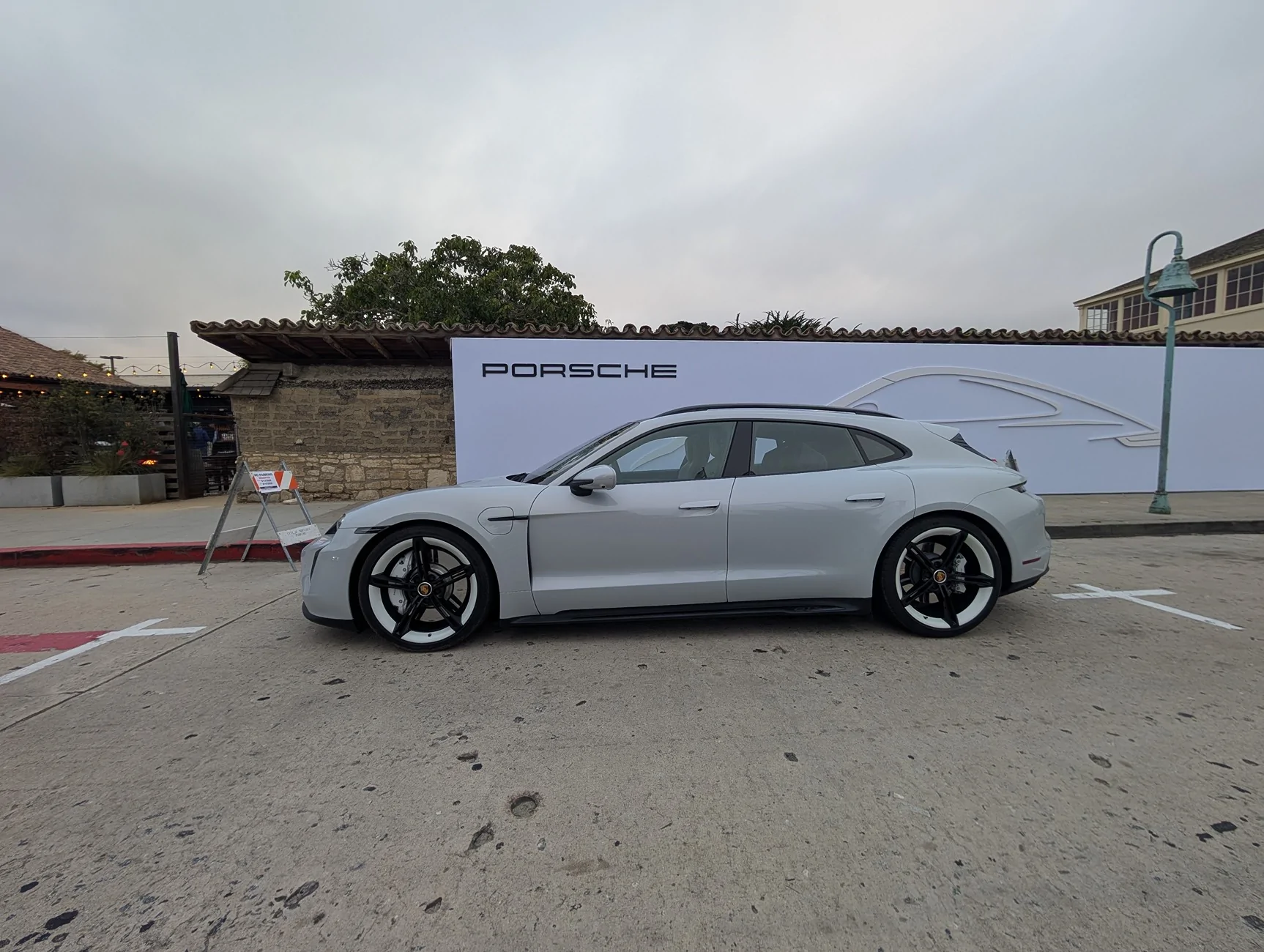 Porsche Taycan ICE GREY Taycan Club PXL_20260813_020602860